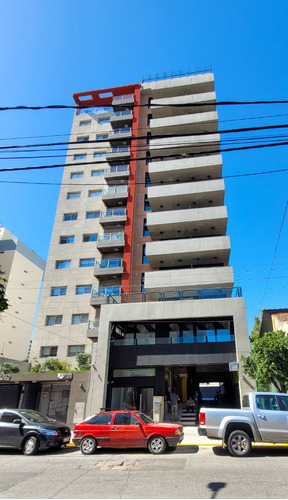 Venta Departamento De 2 Ambientes En Bernal Centro