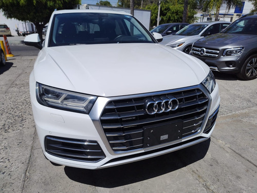 Audi Q5 2.0 L T Elite Dsg