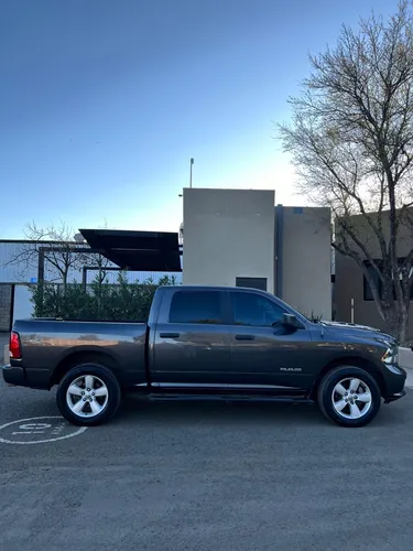 RAM Ram 2500 5.7 R/t Regular Cab 2500 4x4 At