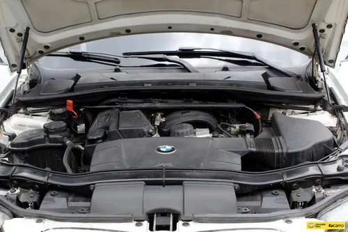 BMW Serie 318i E90 Mt 2010