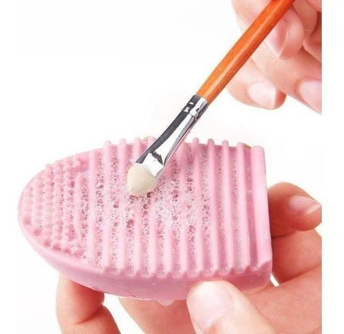 Limpia Brochas Limpiador De Maquillaje Brushegg, Color Rosa