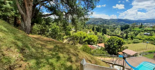 Finca En Guarne (oriente Antioqueño)