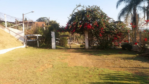 Imagem 20 de 30 de Chácara 22.400m2, Rica Em Água Com Riacho, 3 Casas Sendo 1 Sede E 2 Casas De Caseiro, Pomar, Topografia Plana, Ótima Localização - Ch00218 - 70678592