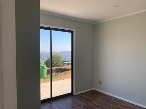 Maravillosa Casa Con Vista Al Valle Y Al Mar