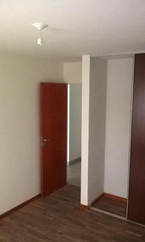 Imagen 8 de 10 de Vendo Depto 1 Dorm Planta Baja Con Patio En Dean Funes 1031