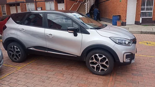Renault Captur 2.0 Intens Automática