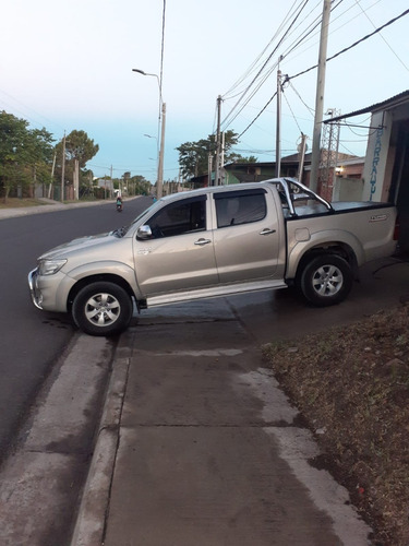 Toyota Hilux Srv 4x2