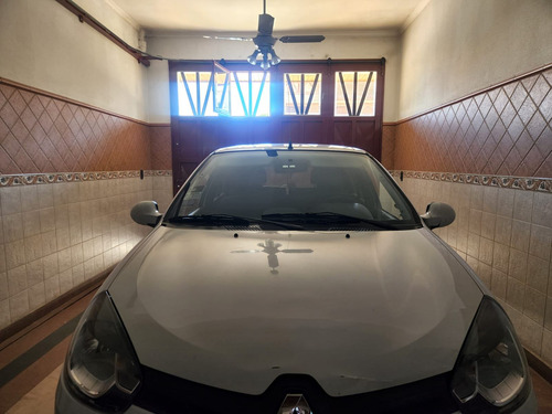 Casa Con Galpón Y Cochera De 5 Ambientes En Venta