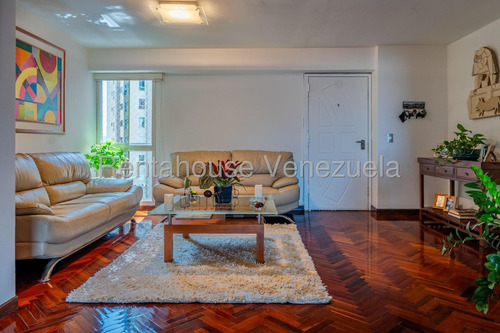 Apartamento En Venta. Res. Isabel Cecilia. Cecilia Gutierrrez. 25-18239