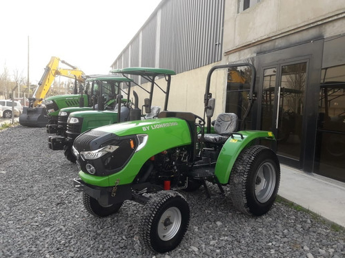 Imagen 7 de 9 de Tractor Para Mantenimiento De Parques Chery 4x2