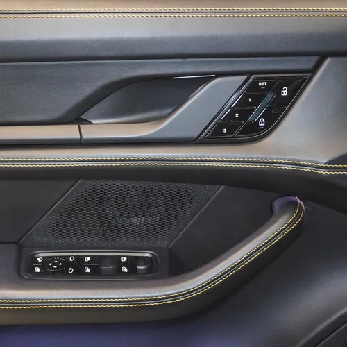 Porsche Taycan Turbo 2020
