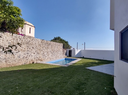 Casa Minimalista Nueva En Lomas Tetela, Cuernavaca Morelos.
