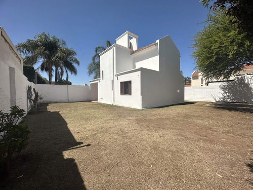 Alquiler, Casa 3 Dorm, Villa Belgrano.