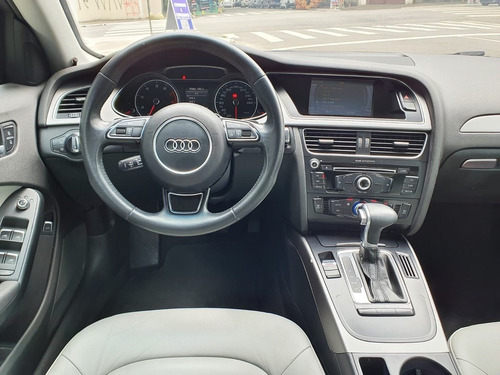 Imagem 4 de 15 de Audi A4 2.0 Tfsi Ambiente 183cv 2013