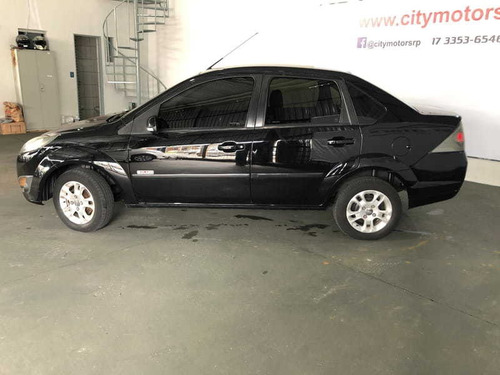 Ford Fiesta 1.6 Se Sedan 8v Flex 4p Manual 2013