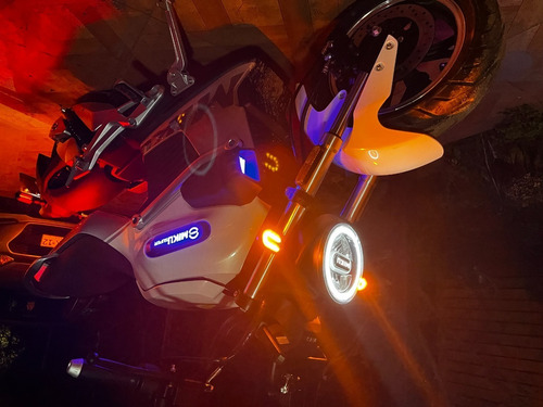 Imagen 3 de 10 de Moto Eléctrica Sunra Miku Super