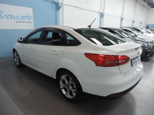 Imagem 11 de 15 de Ford Focus Sedan Fastback 2.0