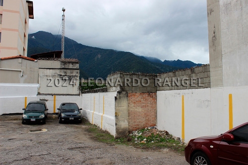 Se Vende Estacionamiento 862 Mts² En Pleno Centro De La Ciudad De Mérida.