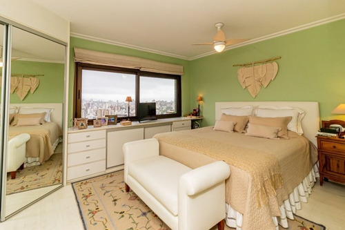 Imagem 24 de 30 de Apartamento À Venda No Bairro Rio Branco - Porto Alegre/rs - O-24849-41124