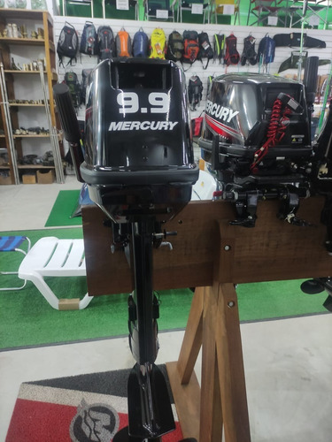 Imagem 5 de 8 de Motor De Popa Mercury 9.9hp 2 Tempos