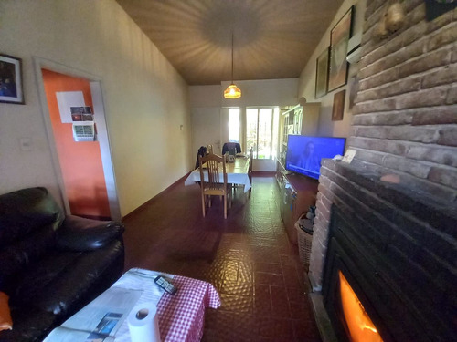 Chalet En Shangrila Sur + Barbacoa + 2da Casa. + Garage
