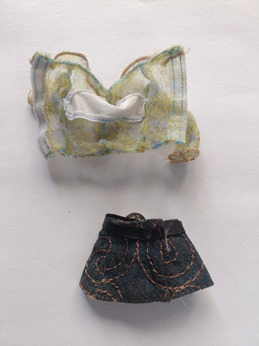 Barbie Outfit Blusa Transparente Y Falda (Usado)
