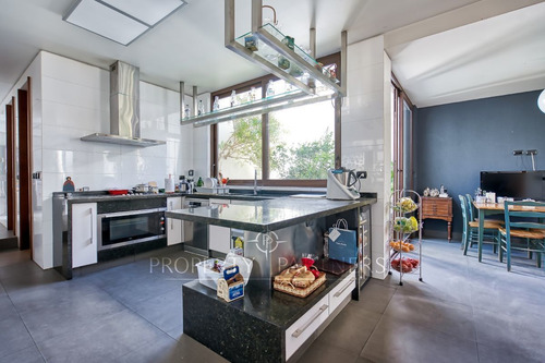 Casa Estilo Mediterránea, Excelente Ubicación. San...