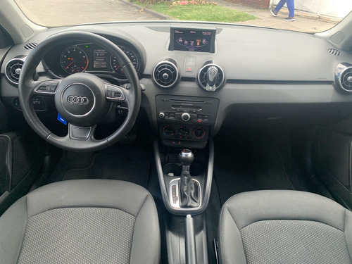 Audi A1 Motor 1.4 Turbo 2014 Plata/negro Coupé S-line