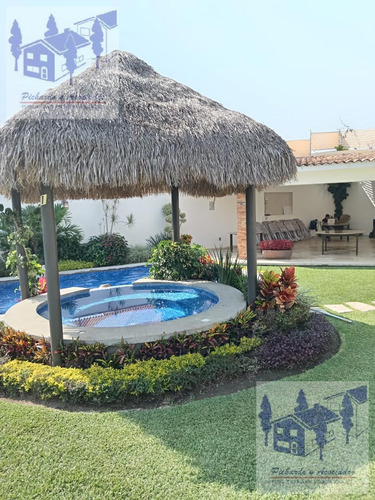 Casa En Venta En Fraccionamiento Con Vigilancia En Jiutepec Morelos