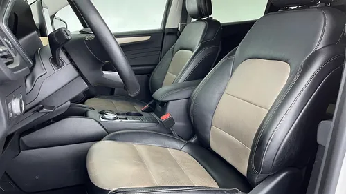 Ford Escape TITANIUM HEV