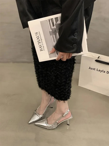 Elegantes Sandalias De Tacón Alto Con Punta Puntiaguda Y Dis