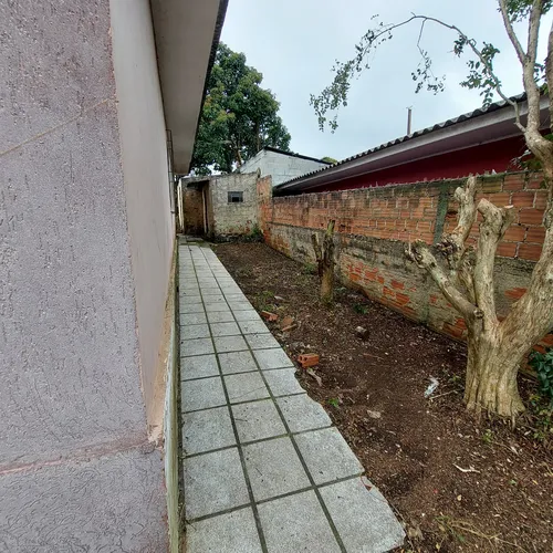 Terreno Com 560 M2 Com Casa Em Alvenaria