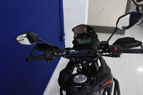 Imagen 8 de 8 de Akt Tt Ds 200