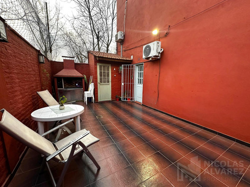 Dúplex 3 Ambientes Con Gran Patio, En Venta, Ramos Mejía Sur. Apto Crédito