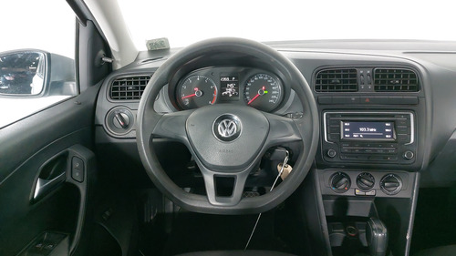 Volkswagen Vento 1.6 STARTLINE AUTO