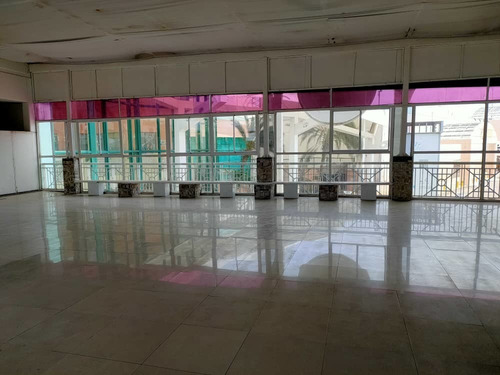 Imagen 7 de 10 de Local 330 Mts En Alquiler Rattan Plaza
