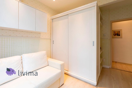 Apartamento À Venda Na Rua Martins Ribeiro, Flamengo, Rio De Janeiro - Rj - Liv-4597