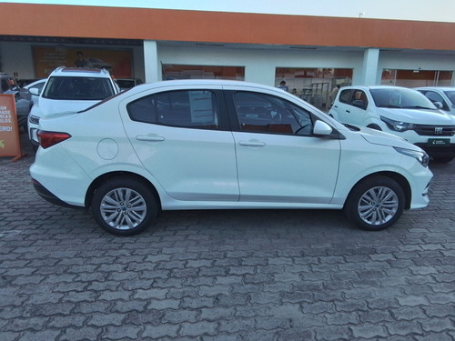 Fiat Cronos 1.3 FIREFLY FLEX DRIVE MANUAL