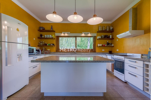 Casa En Venta 8 Ambientes En Barrio Privado Loma Escondida, Open Door