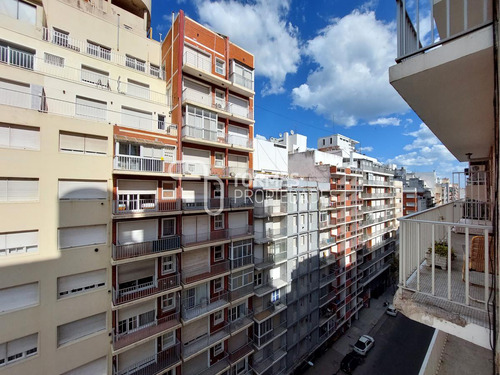 Imagen 6 de 30 de Tour Virtual Departamento Venta 1 Ambiente Externo * Plaza Colón Mar Del Plata