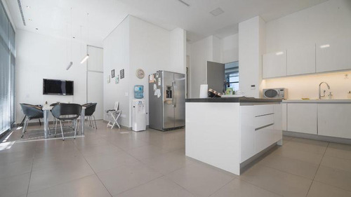 Alquiler Casa Única En Forum Alcorta 4coch Tech 3,40m Up-grade Amenities