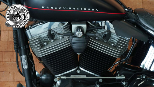 Harley-davidson Softail Blackline 2013