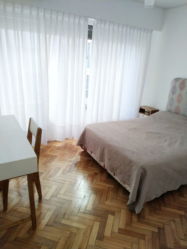 Imagen 13 de 22 de Semipiso 3 Ambientes Reciclado A 2 Cdras De Cabildo