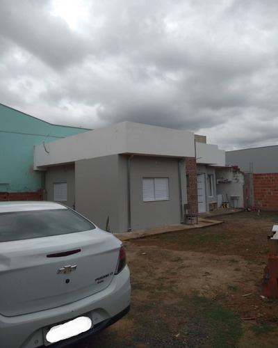 Imagem 3 de 10 de Casa De 62m² Em Terreno De 241m² Muito Espaço Para Construir - Ca00351 - 68587228