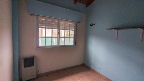 Imagen 19 de 24 de Ph -duplex 3 Amb. En Lanús Oeste Con Patio,terraza Y Cochera-ideal Inversor Se Encuentra Rentado