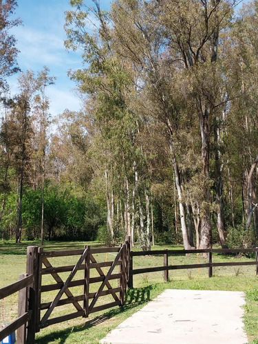 Terreno Con Importante Mejoras En Chacras Del Paraná - Zarate