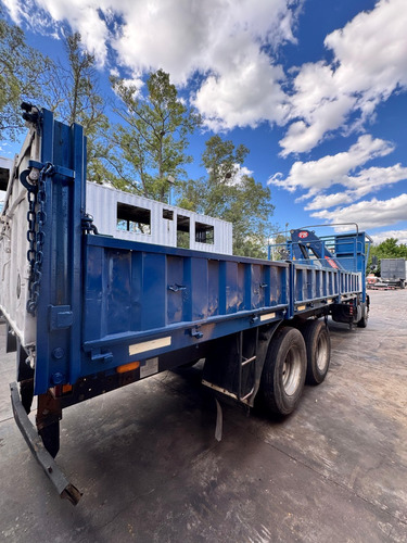 Camión Con Hidrogrúa Iveco Tector 170e22