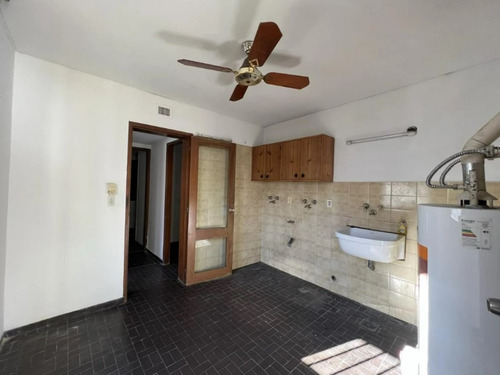 Imagen 27 de 30 de Casa Cuatro Dormitorios Echesortu