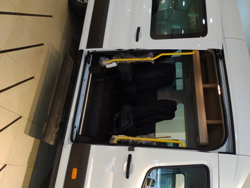 Imagen 6 de 22 de Ford Transit Minibus 17+1 Disponible! Ds