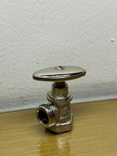 Llave De Control Para Tubo De Cobre De 1/2 Pulgada Plata